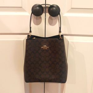 Coach Small Town Bucket - New without tags!